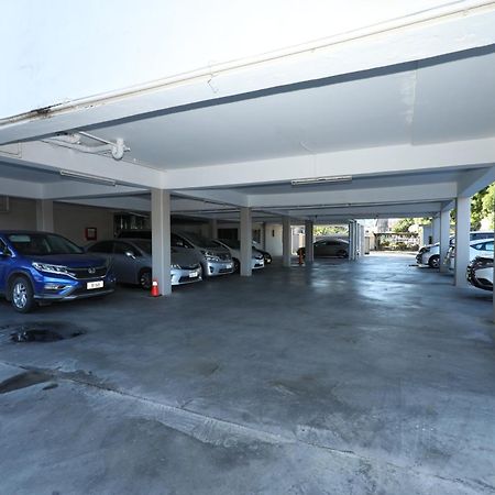 Tropical Plaza Apt Нади Екстериор снимка