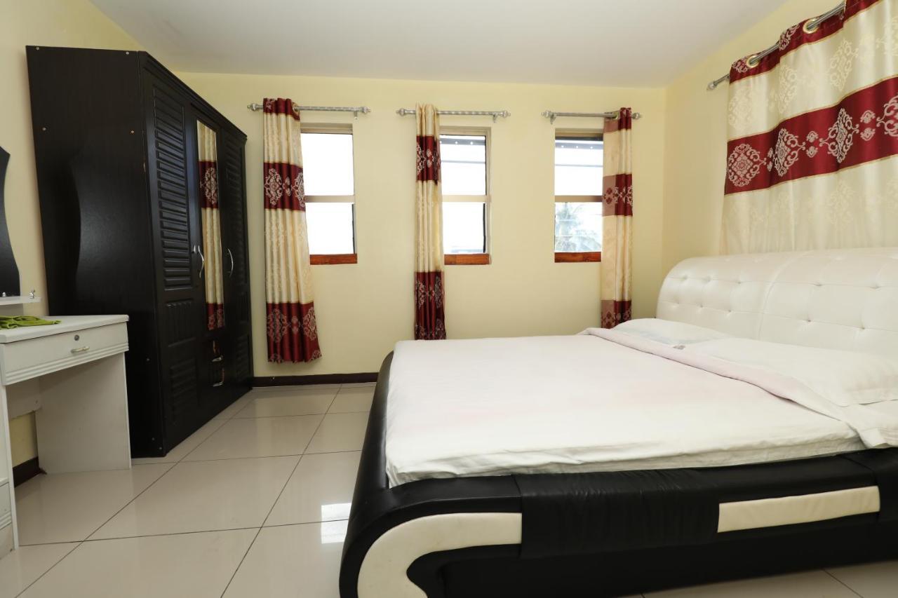 Tropical Plaza Apt Нади Екстериор снимка