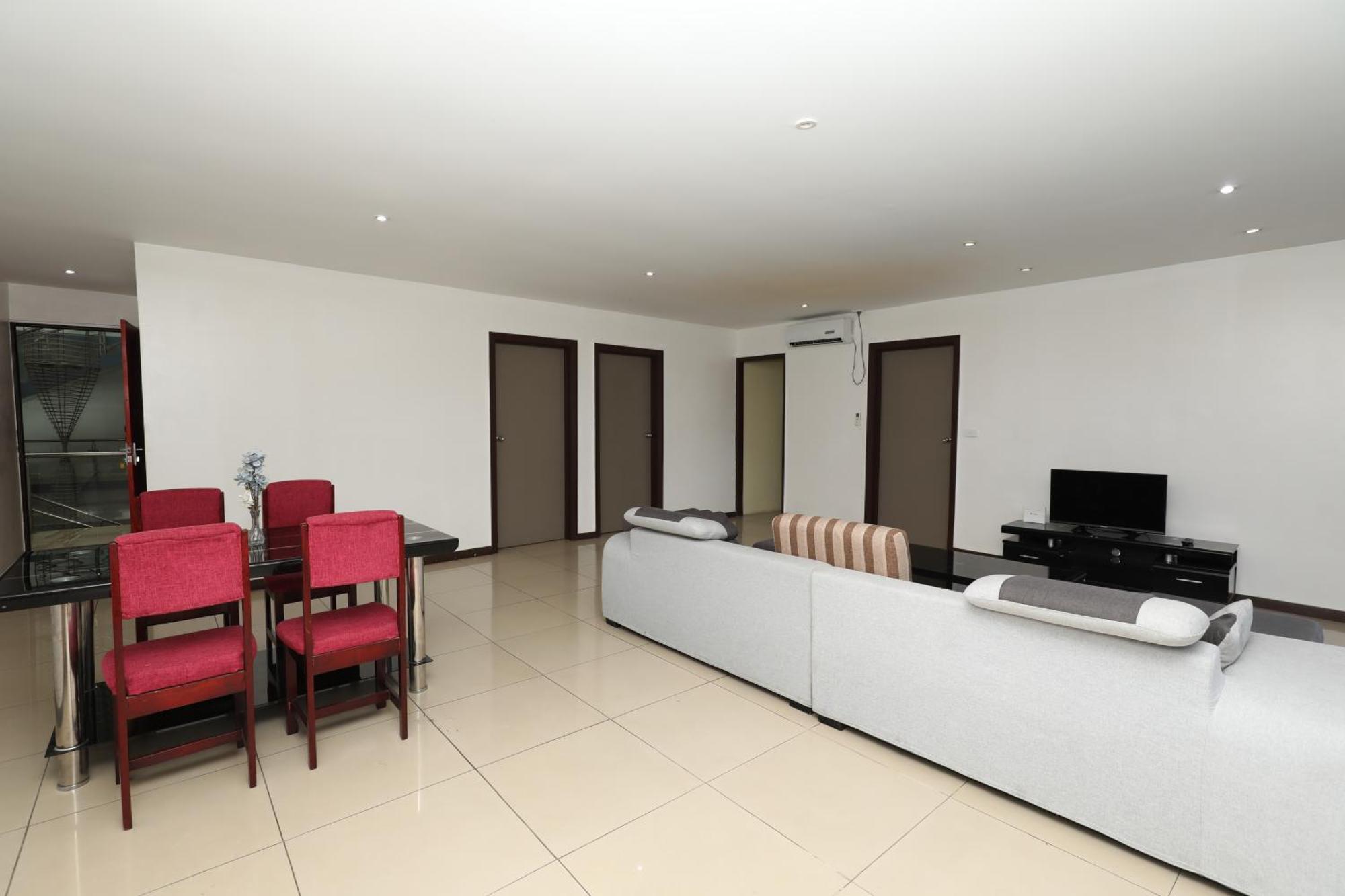 Tropical Plaza Apt Нади Екстериор снимка