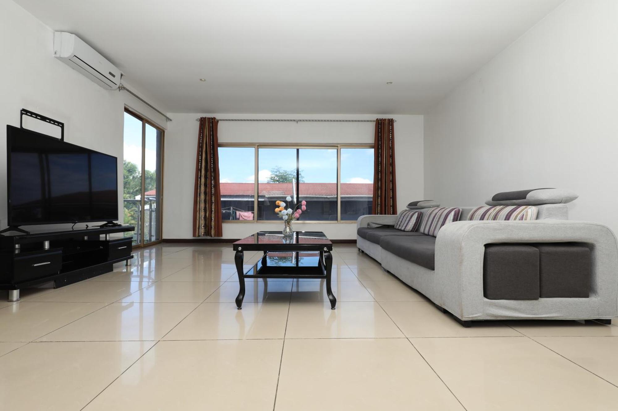 Tropical Plaza Apt Нади Екстериор снимка