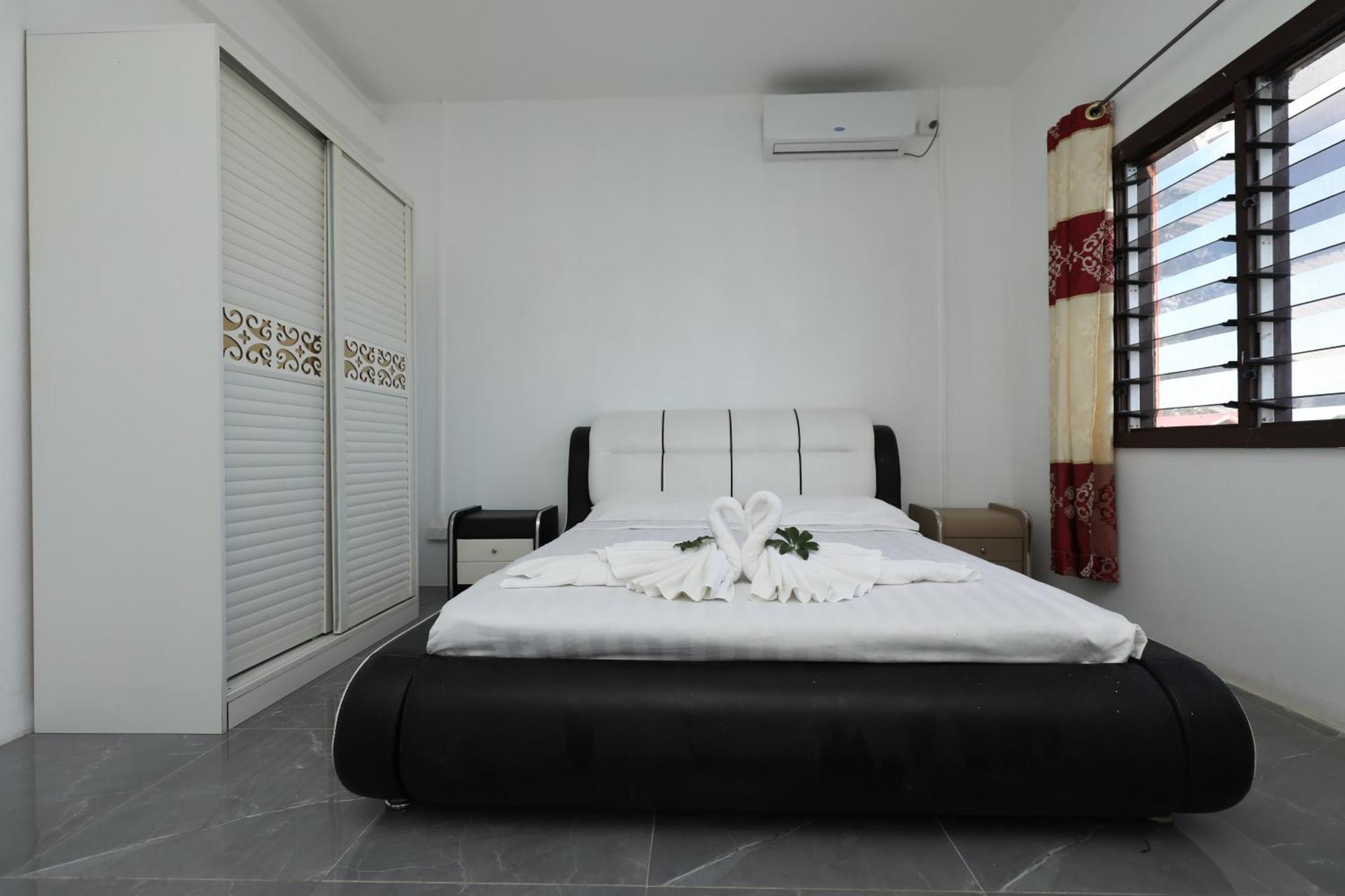 Tropical Plaza Apt Нади Екстериор снимка